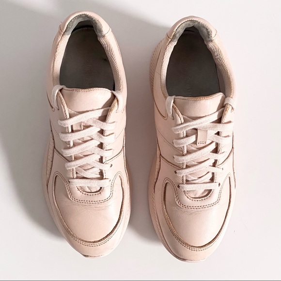 Everlane The Trainer Sneakers in Neutral/Blush - Picture 4 of 15
